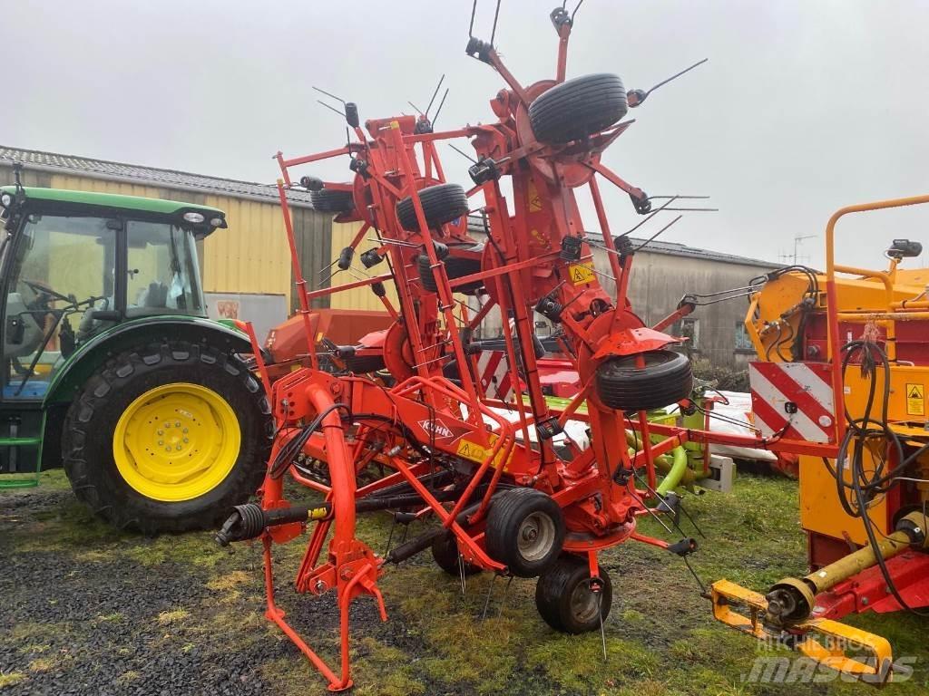 Kuhn GF8702 Kreiselheuer/-wender