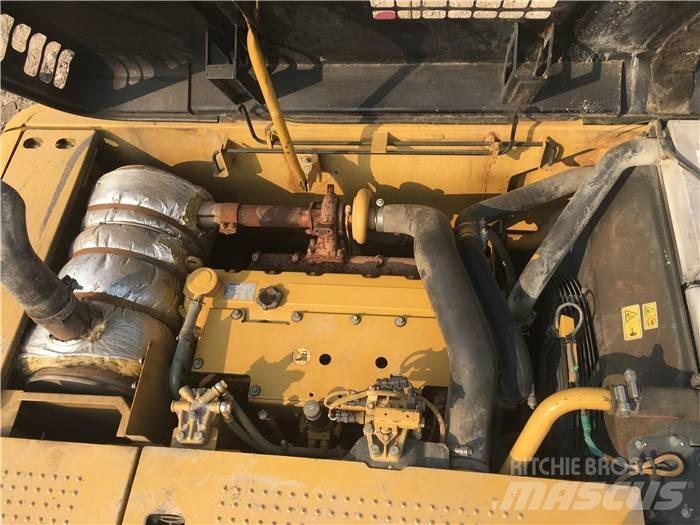CAT 320 D Raupenbagger