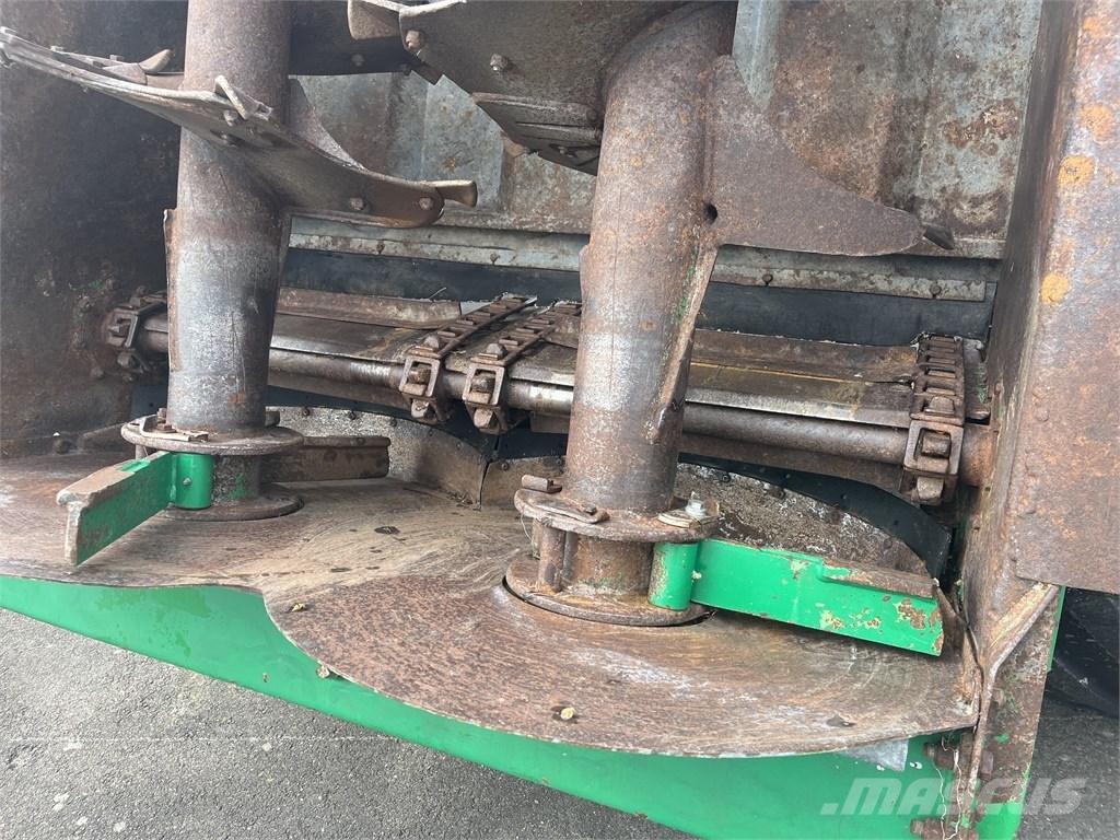 Samson SP 11 Düngemittelverteiler