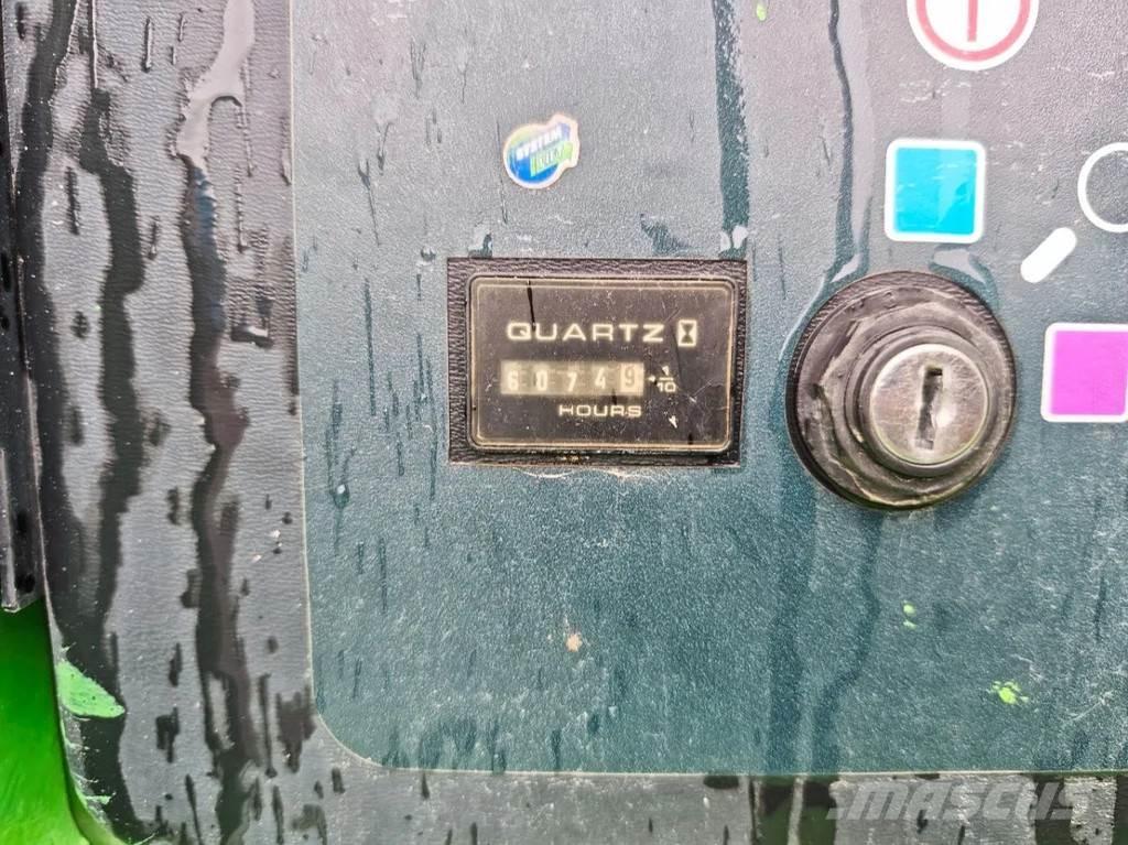 JLG 460 SJ Teleskopbühnen