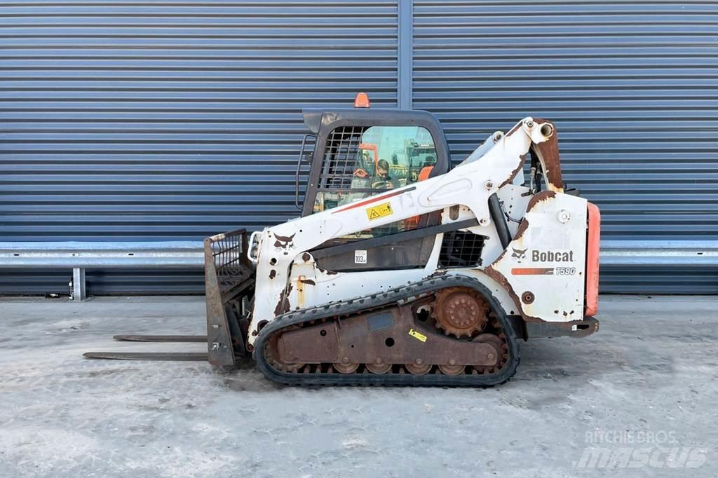 Bobcat T 590 Stammholzschlepper