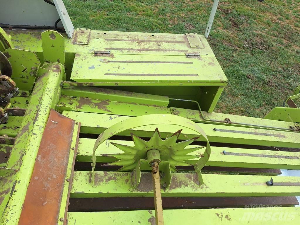 CLAAS Quadrant 1200 Quaderpressen