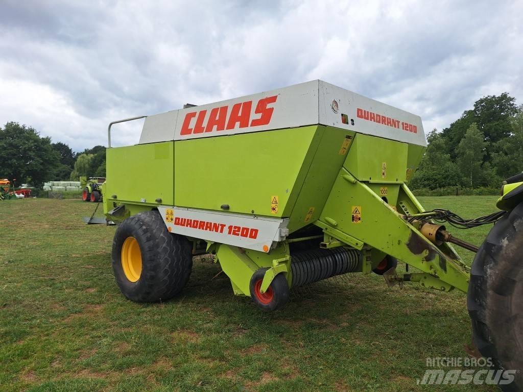 CLAAS Quadrant 1200 Quaderpressen