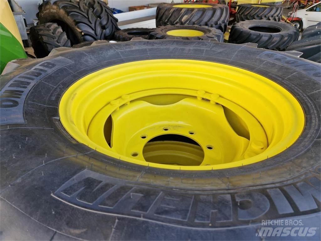 Michelin 420/70R24 Reifen