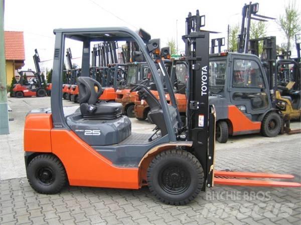 Toyota 02-8FG25 LPG heftrucks