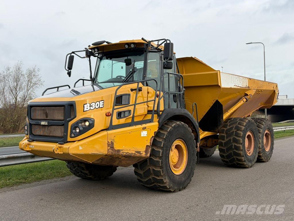 Bell B30E Dumper - Knickgelenk