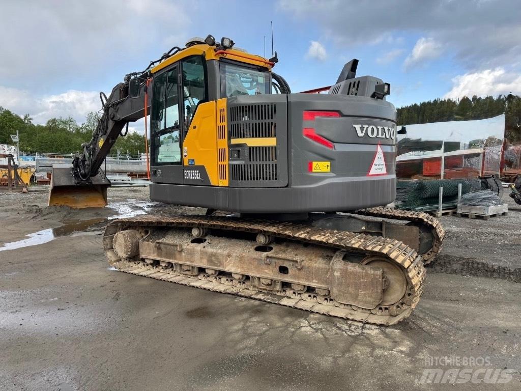 Volvo ECR 235 E Raupenbagger