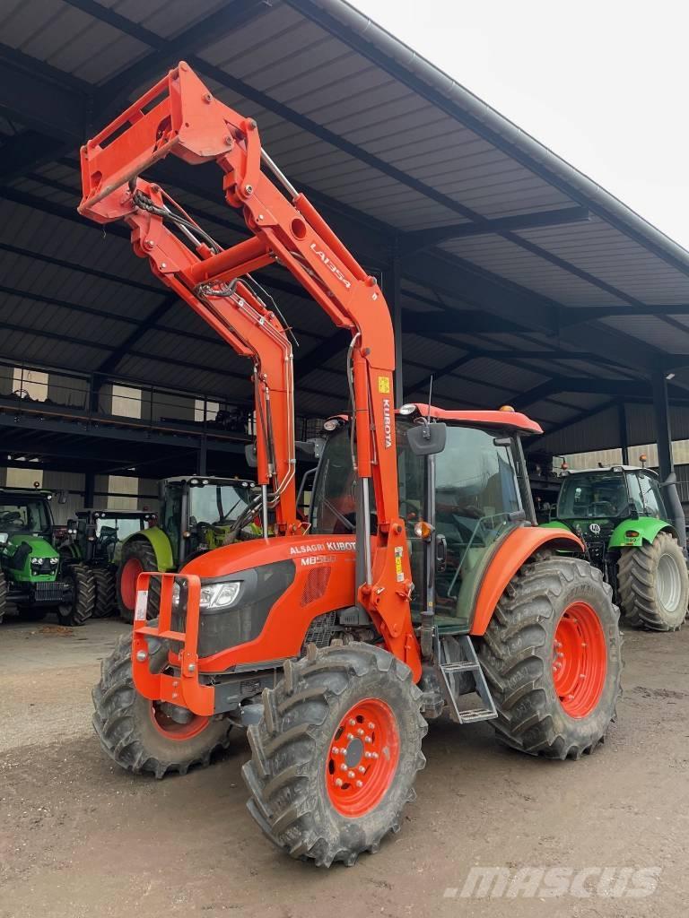 Kubota M 8560 Traktoren