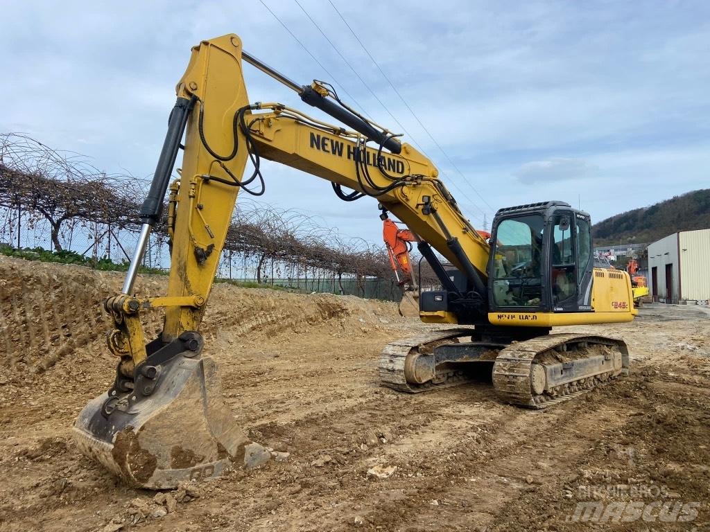 New Holland E245 Raupenbagger