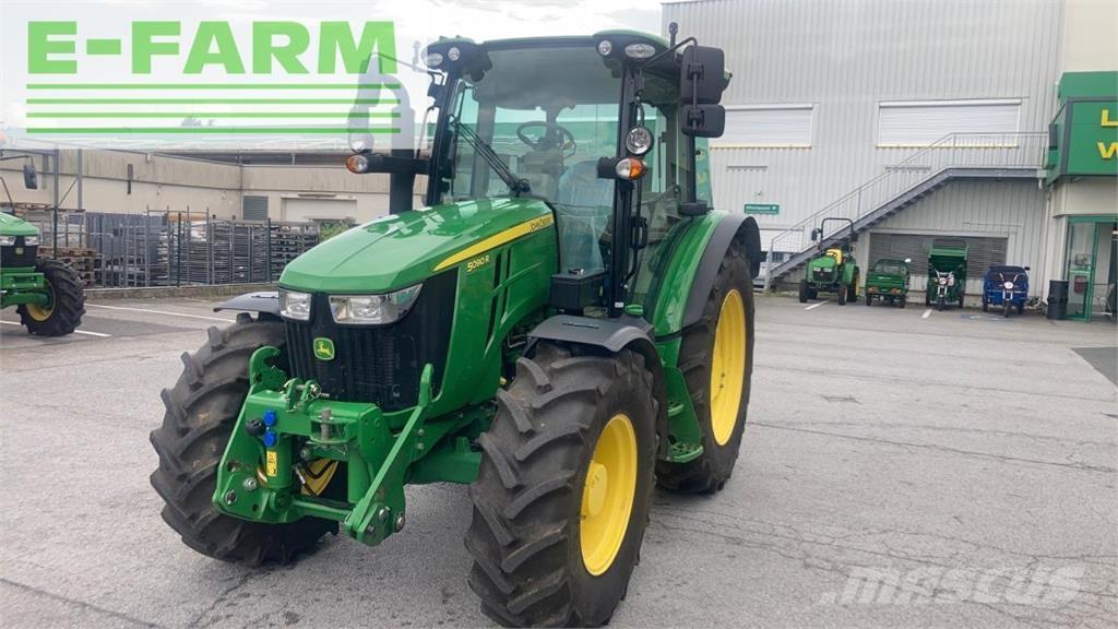 John Deere 5090R Traktoren
