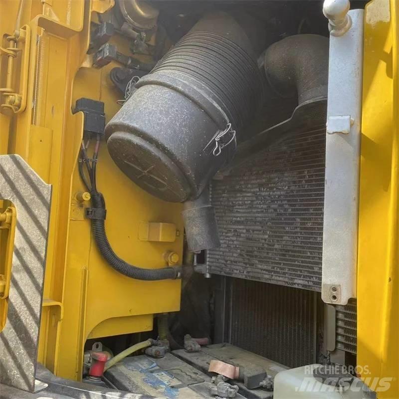 Komatsu PC 138 Raupenbagger