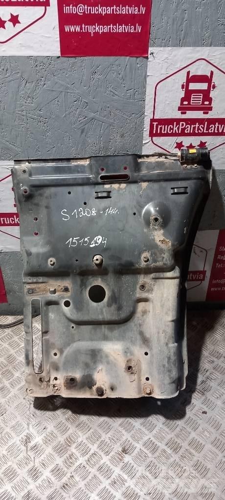 Scania 94 D.   1515194 Kabinen