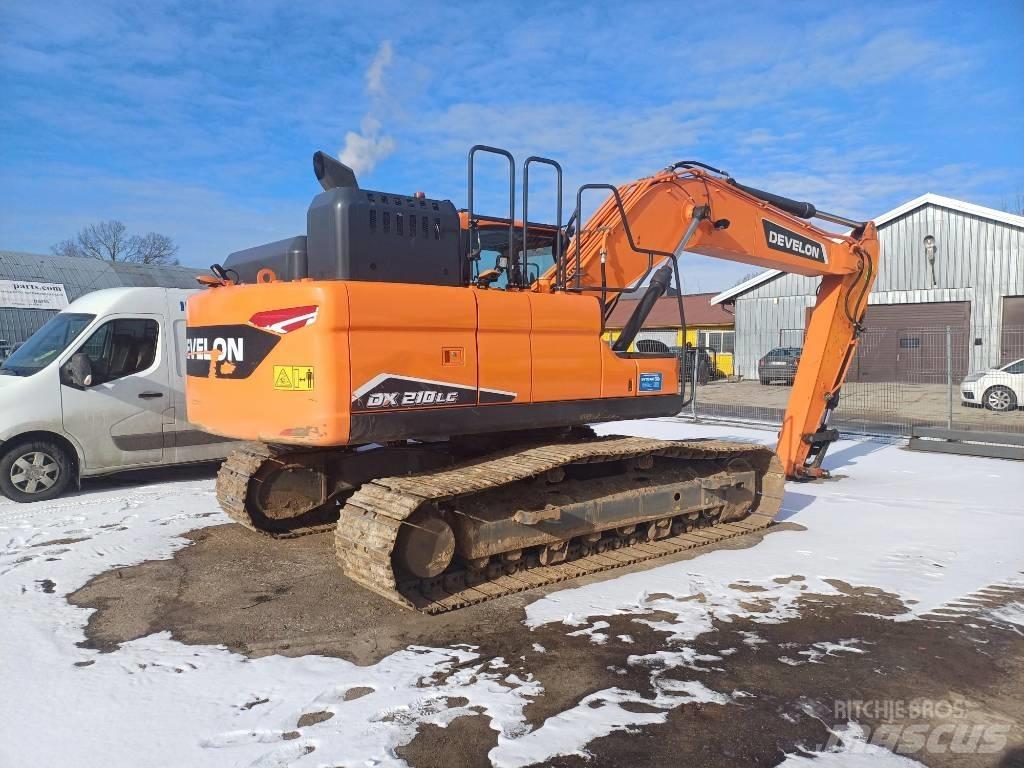 Develon DX 210 LC-7 Raupenbagger