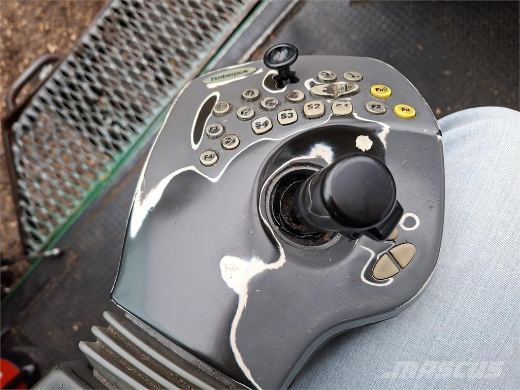 Timberjack 1270 Harvester