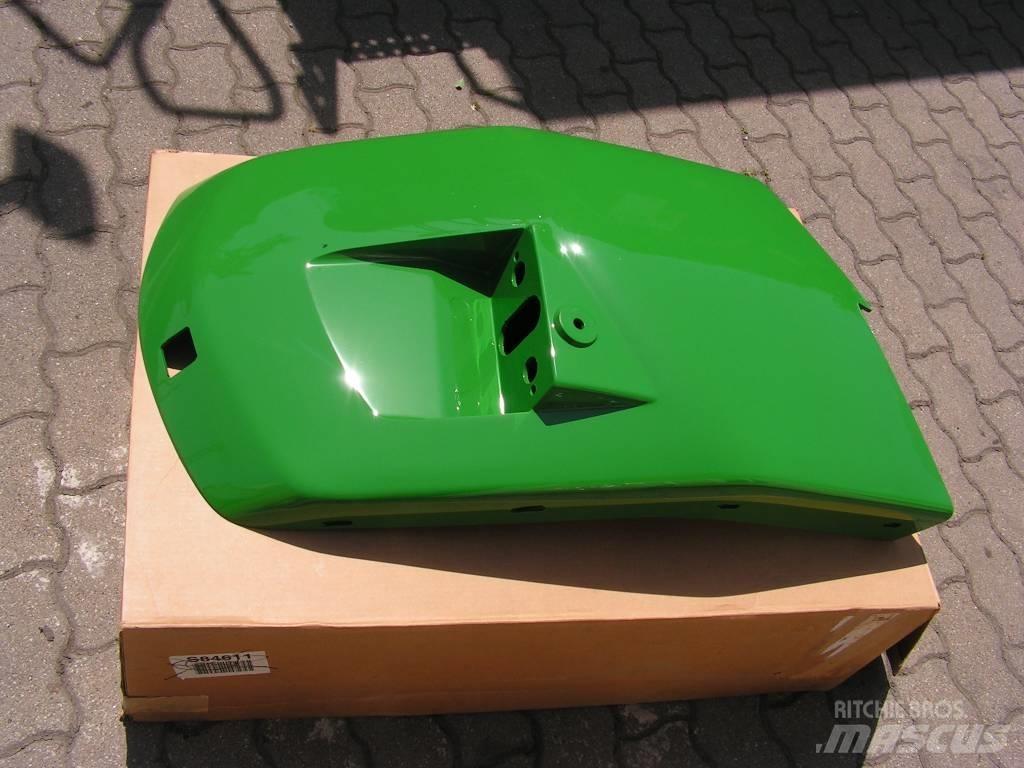 John Deere 8200 Chassis