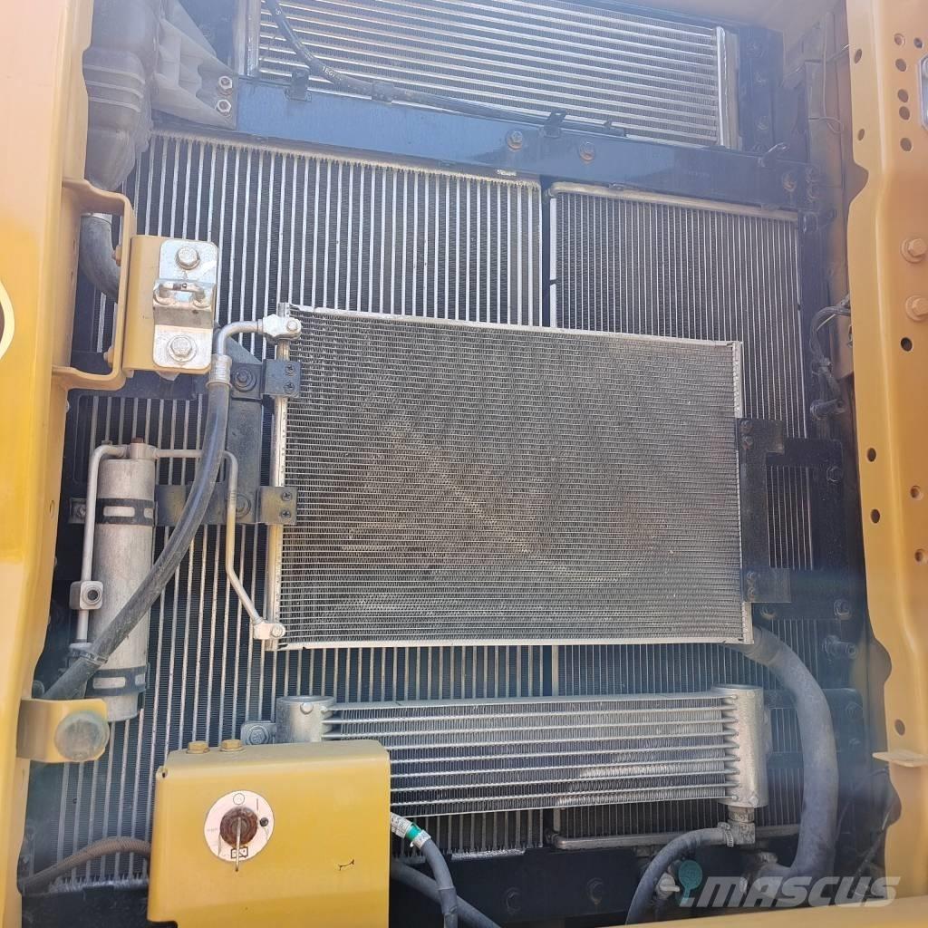 CAT 330 GC Raupenbagger