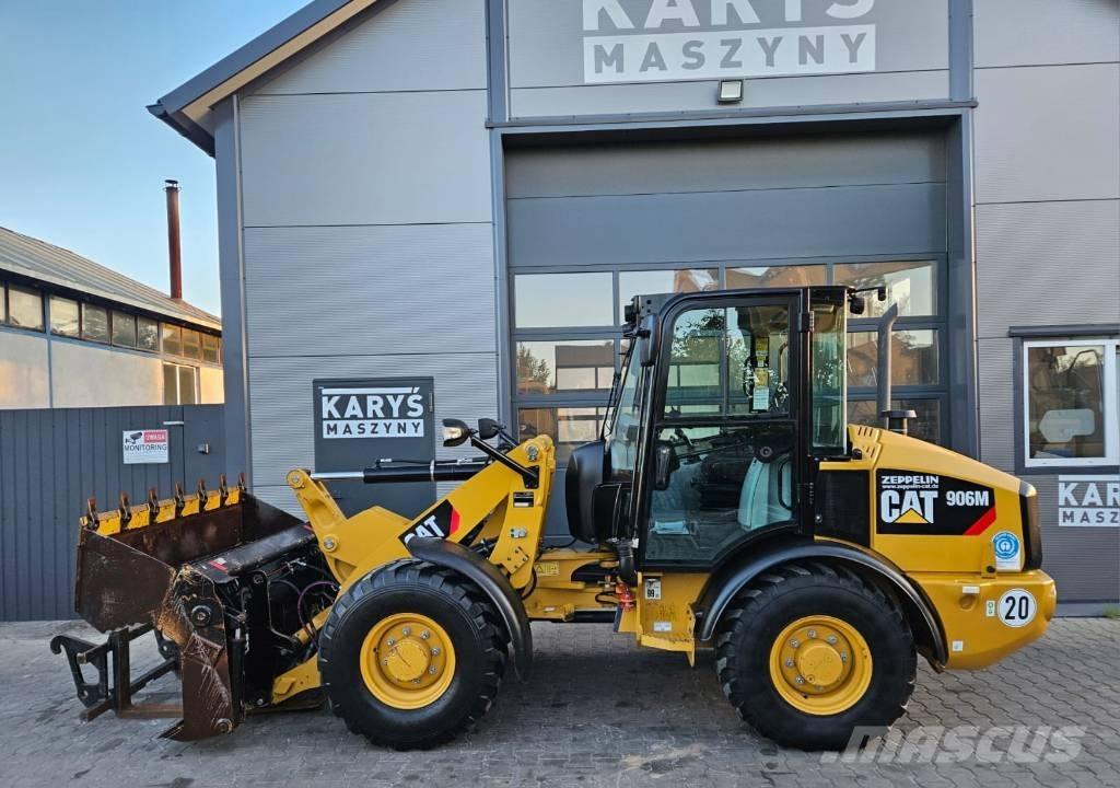 CAT 906 Radlader