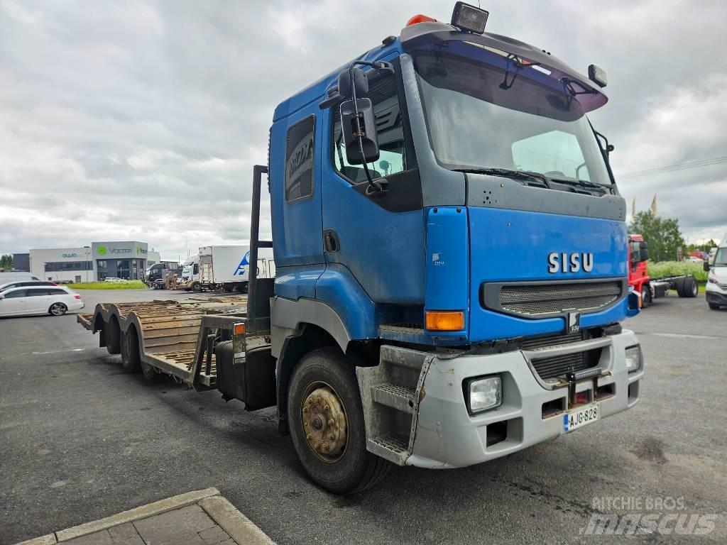 Sisu E12 8x2 Forsttransportfahrzeuge