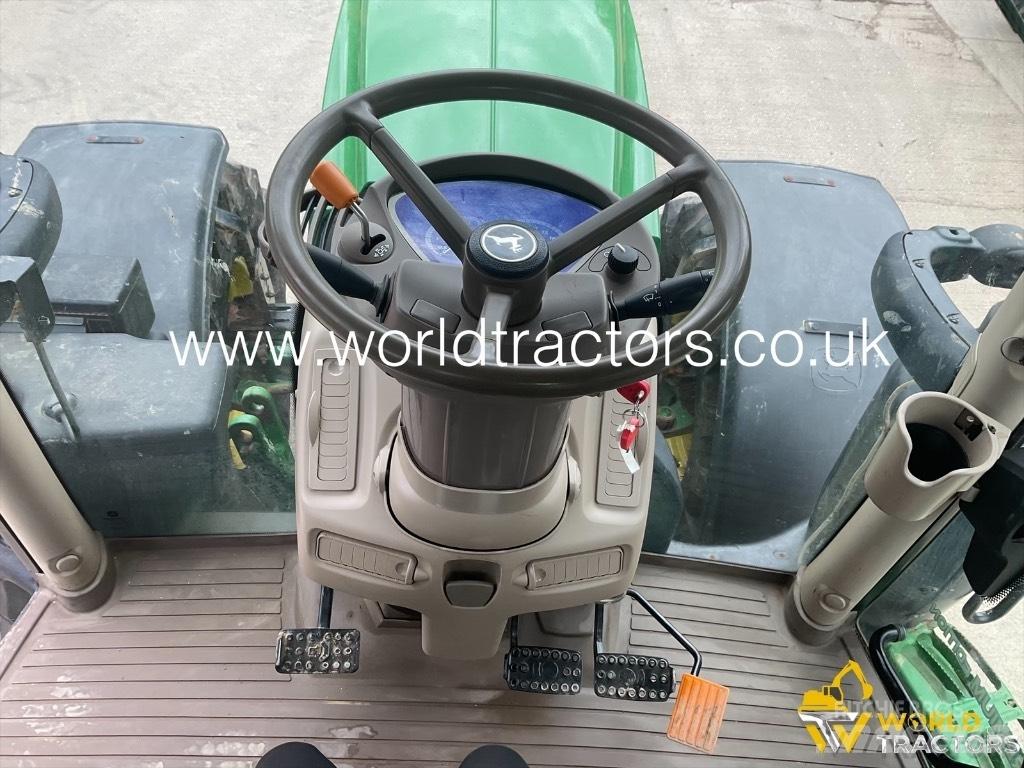 John Deere 6215 R Traktoren