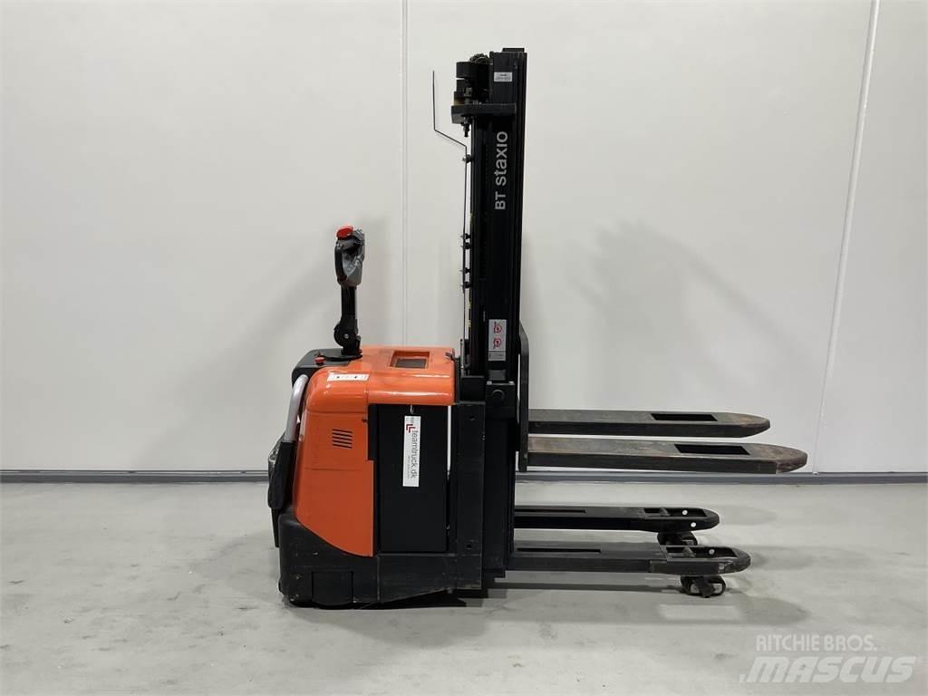 BT SPE125L Zelfrijdende stapelaars