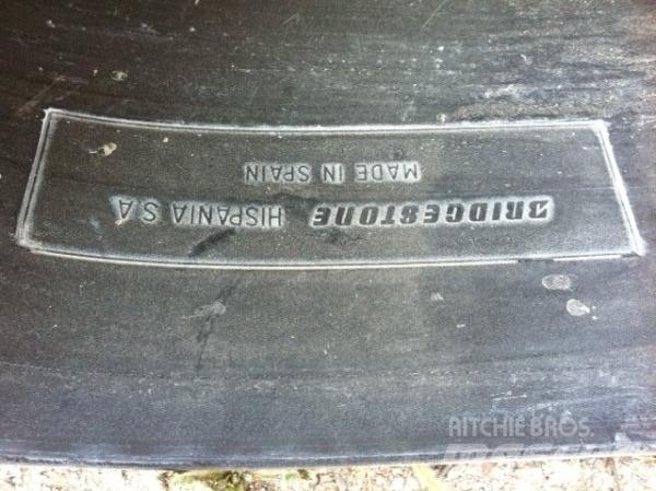 Bridgestone 800 Sonstige Baumaschinen