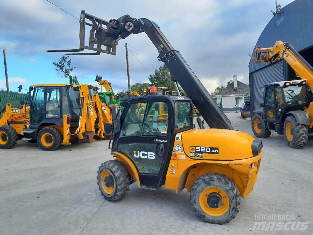 JCB 520-40 Teleskoplader für Landwirtschaft