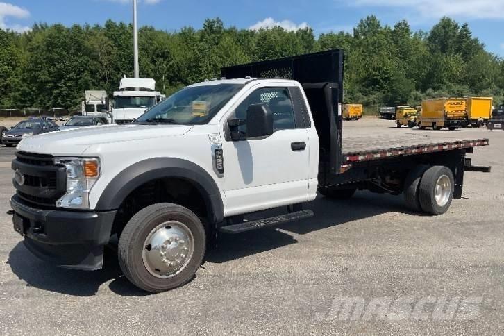 Ford F 550 XL SD Pritschenwagen/Pritschenwagen mit Seitenklappe