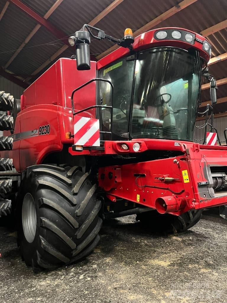 Case IH 9230 Mähdrescher