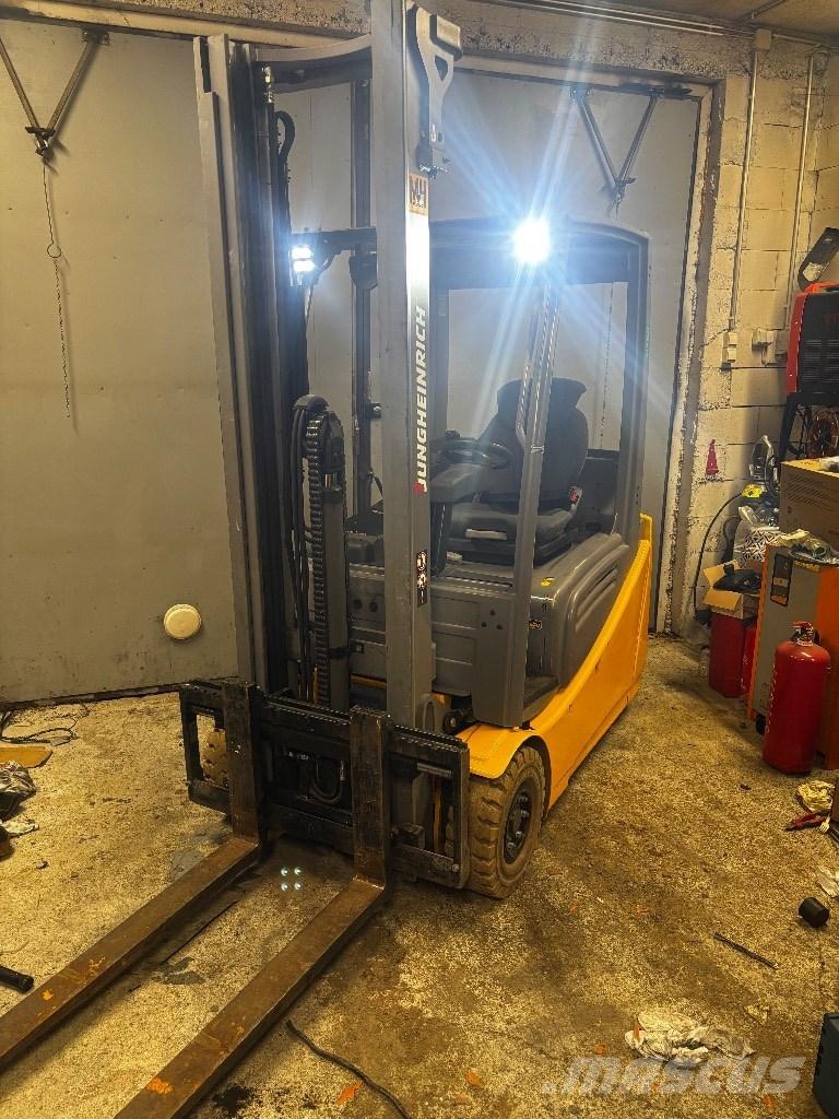 Jungheinrich EFG 216 Elektrische heftrucks