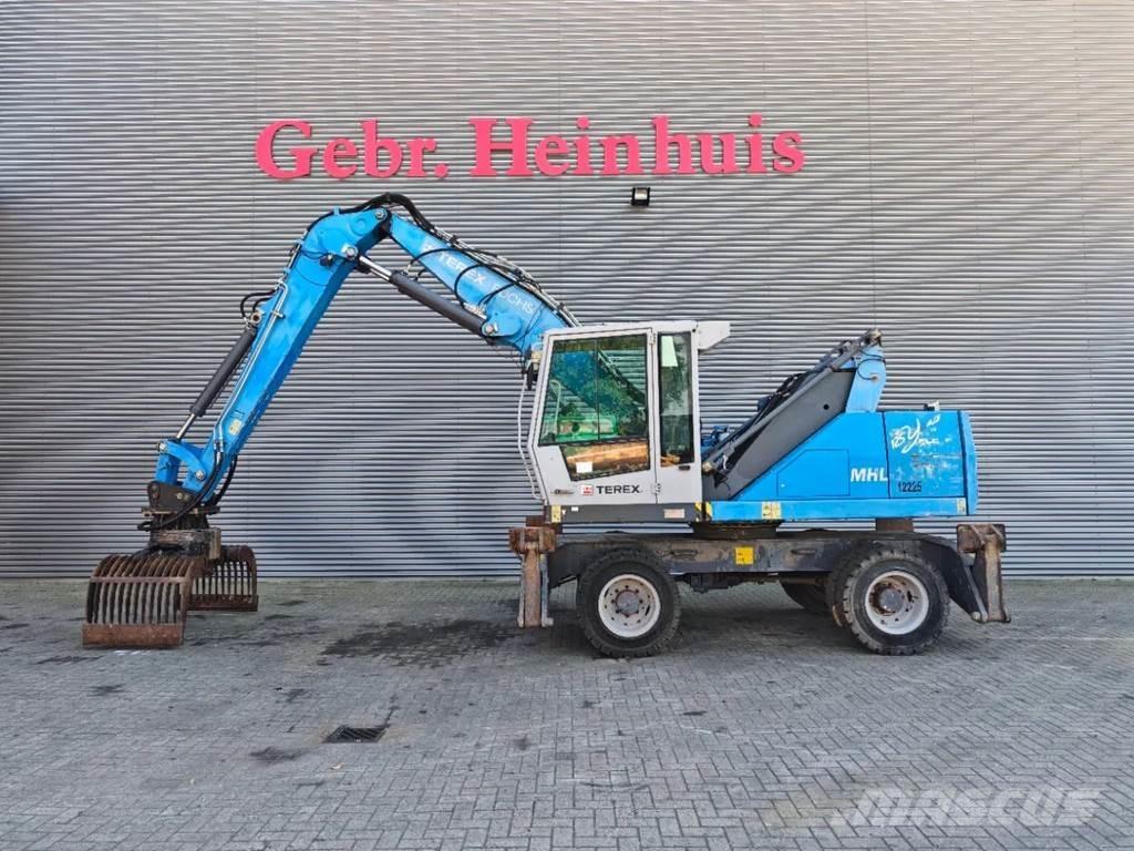 Fuchs MHL 320 Materialumschlag