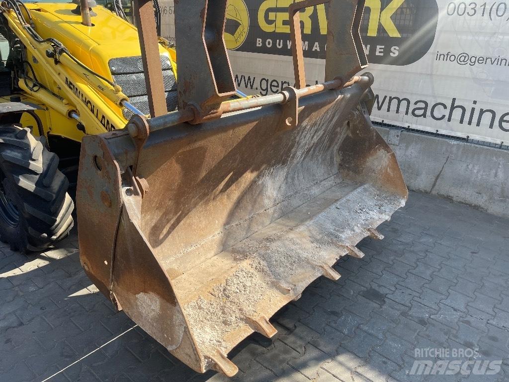 New Holland LB 110 Baggerlader