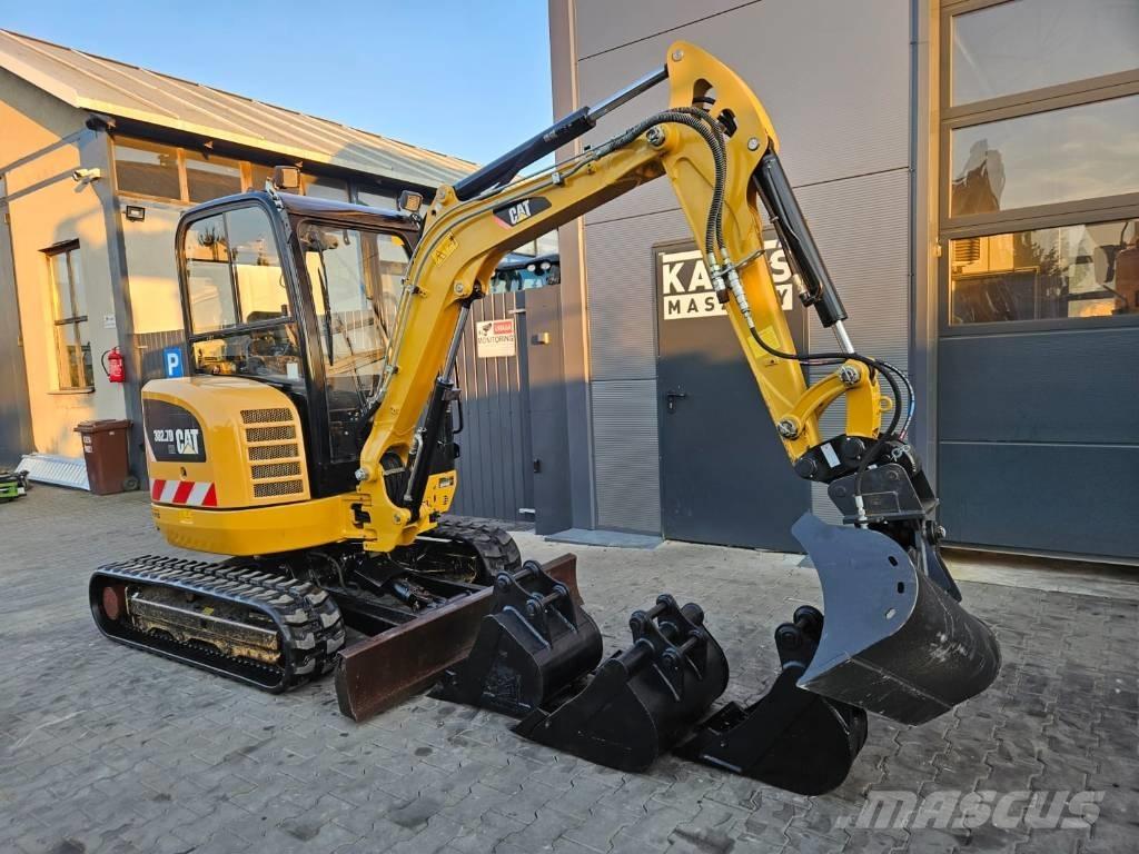 CAT 302.7 D CR Minibagger < 7t