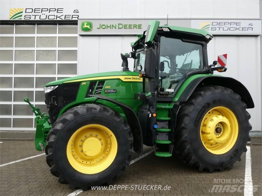 John Deere 7R 330 Traktoren