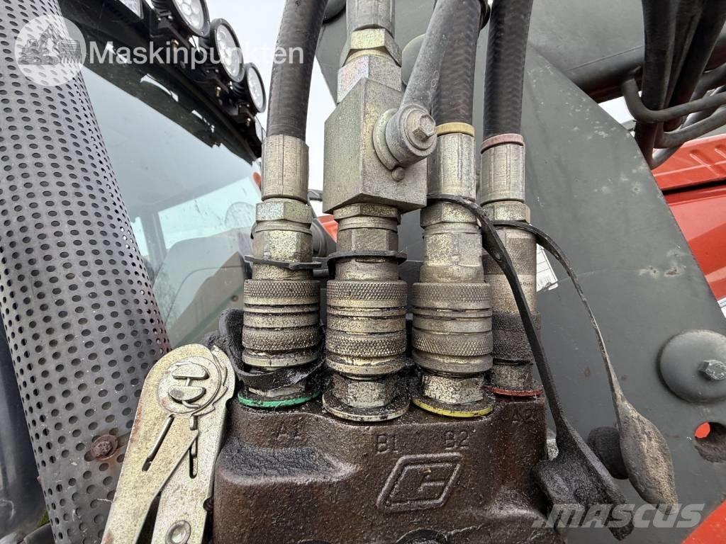 Valtra Valmet 8150-4 Traktoren