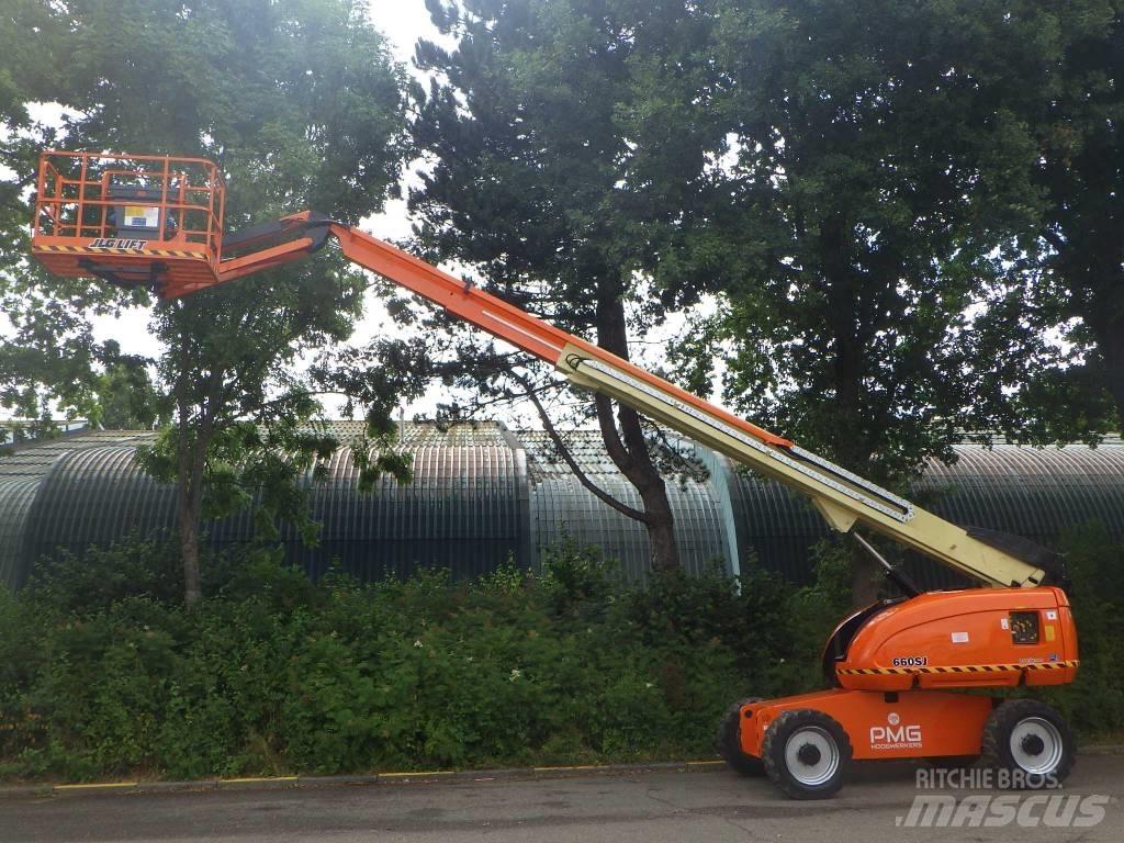 JLG 660SJ Teleskopbühnen