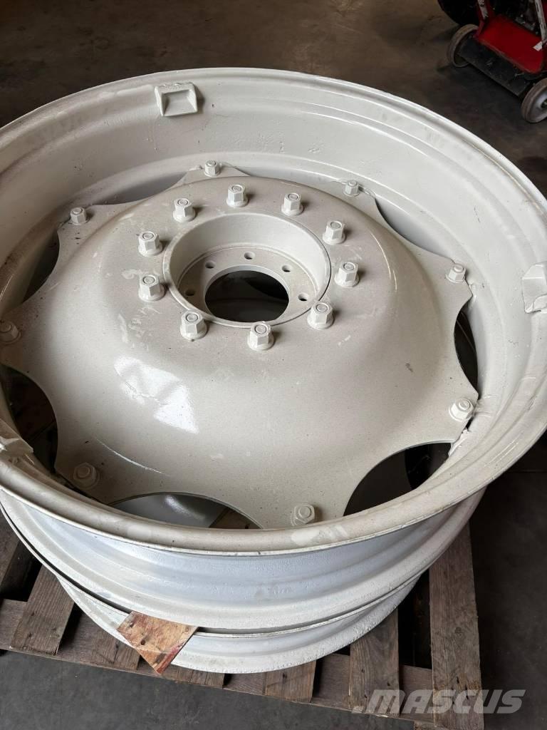 Velgen 551 Traktoren
