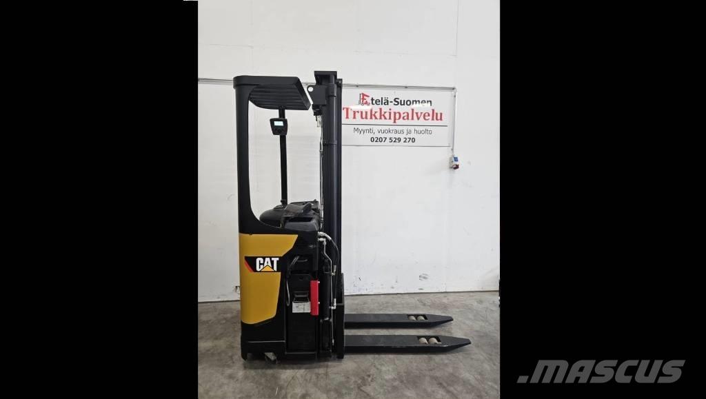 CAT NSR16N (Vuokralla) Zelfrijdende stapelaars