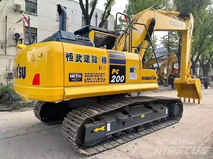 Komatsu PC200 Raupenbagger