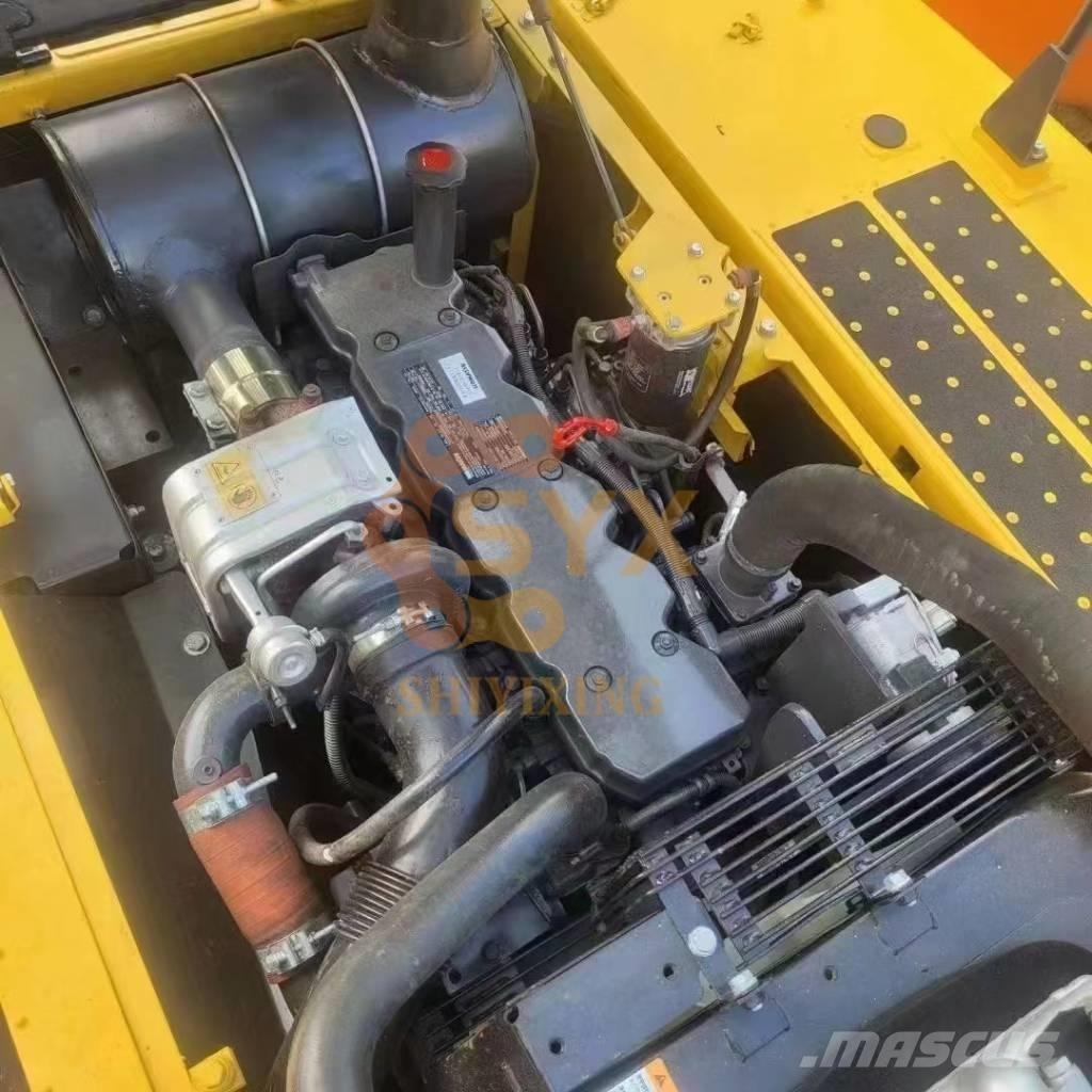 Komatsu PC 240 LC-8 Raupenbagger