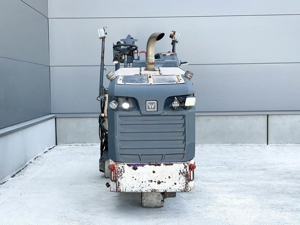 Wirtgen W 35 RI Asphaltfräsen