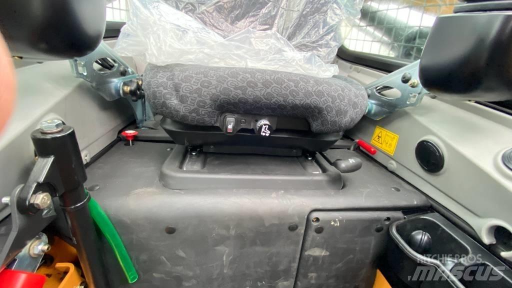 CASE SV 250B (5 units) Kompaktlader