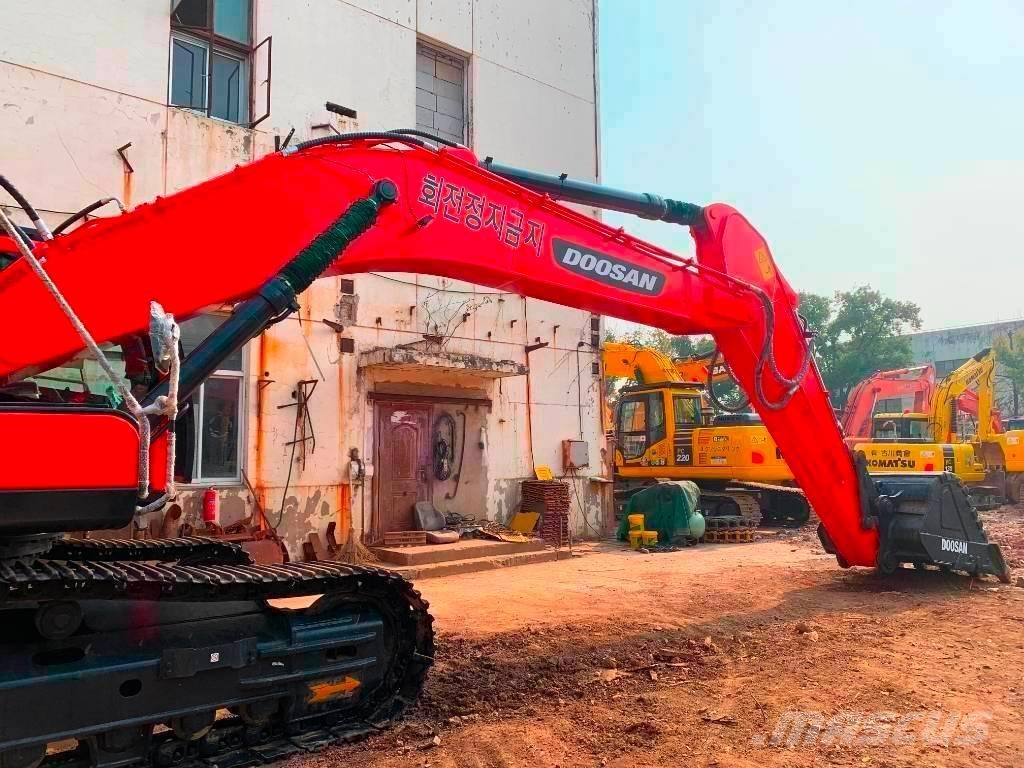 Doosan DX 340 LCA Raupenbagger