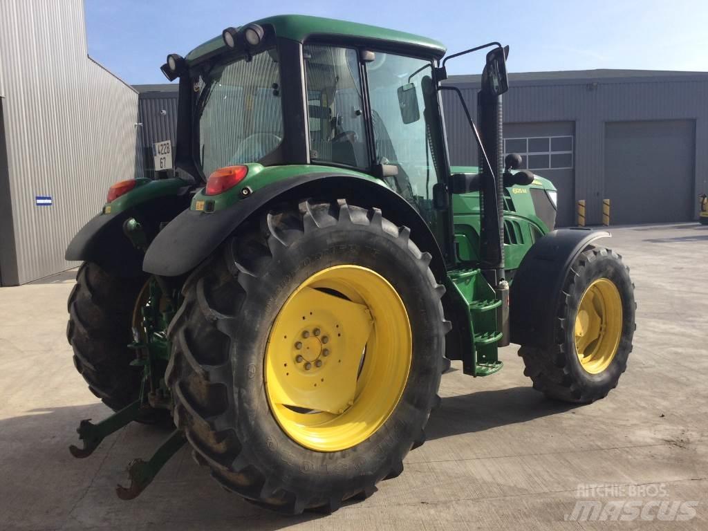 John Deere 6125M Traktoren