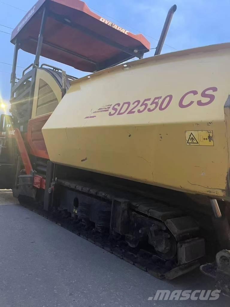 Dynapac sd2550 Strassenfertiger