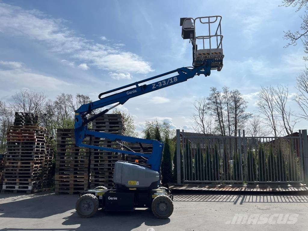 Genie Z 33/18 Gelenkteleskoparbeitsbühnen