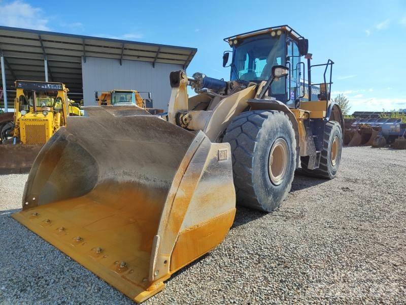 CAT 966M Radlader
