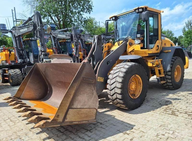 Volvo L90H Radlader