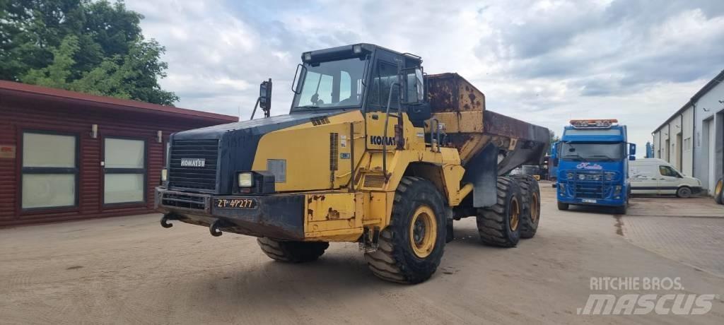 Komatsu HM 300-2 Dumper - Knickgelenk