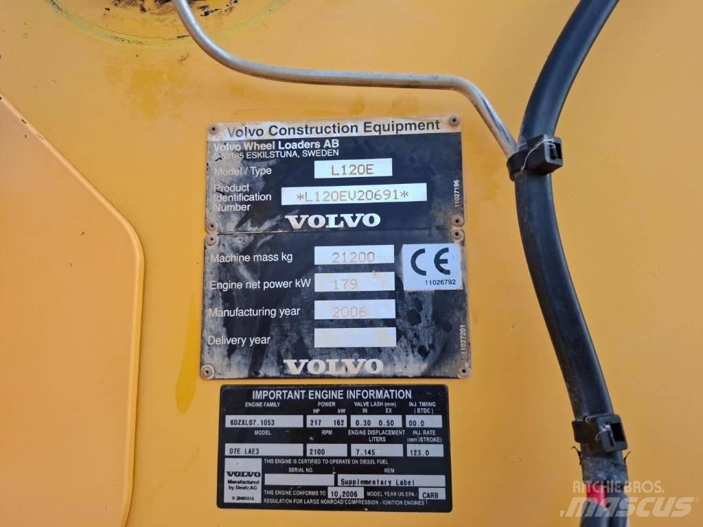 Volvo L 120 E Radlader