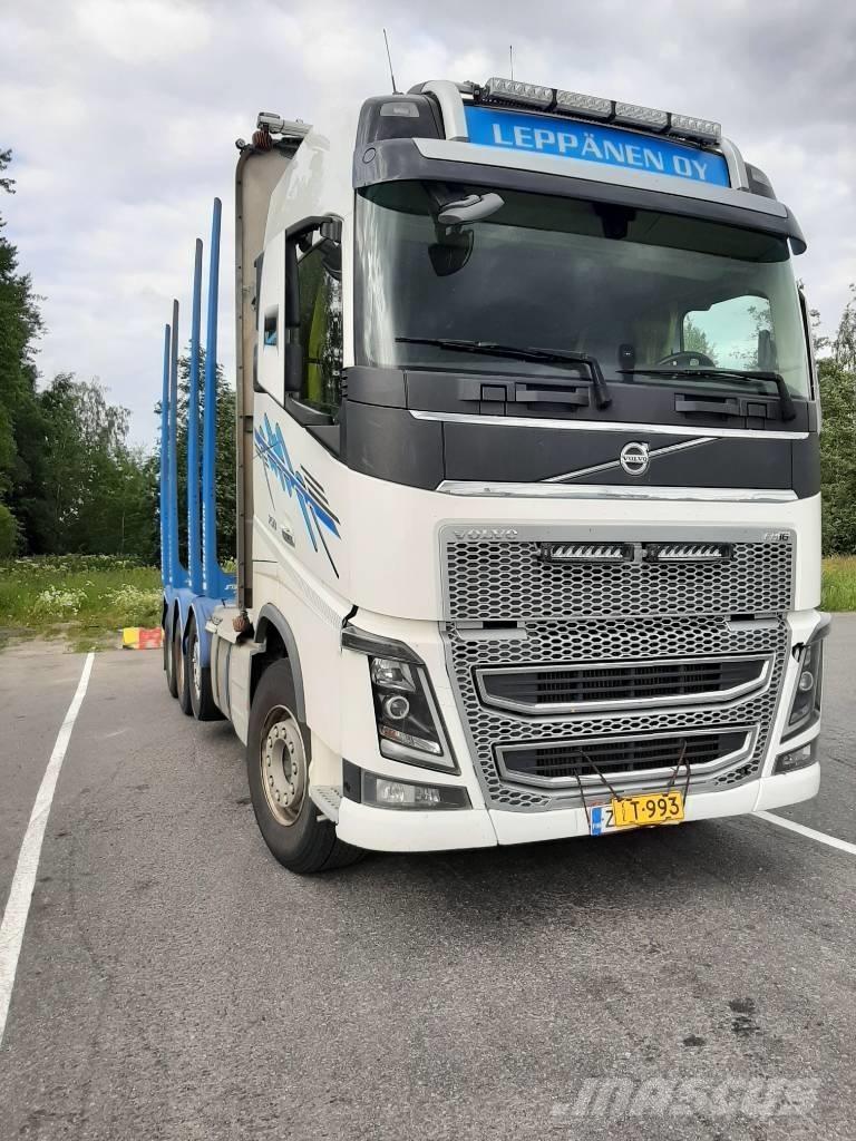 Volvo FH 16 Holztransporter